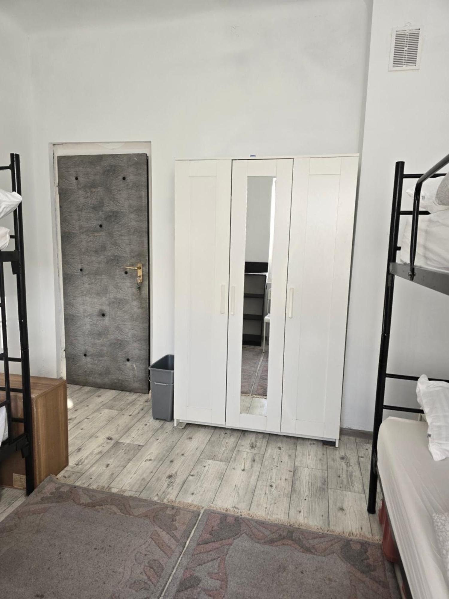 Hostel Zielonka  Bagian luar foto